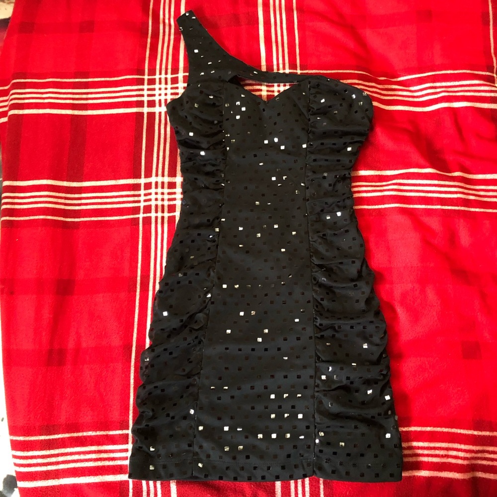 Black One Shoulder Bodycon Dress